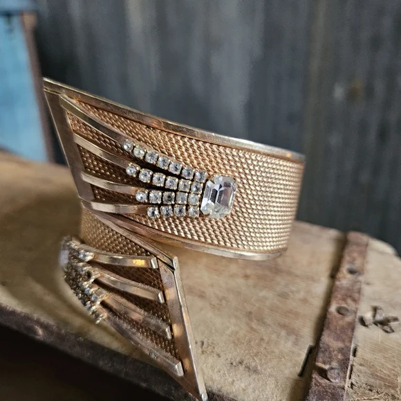 Vargas vintage gold bracelet Jewelry